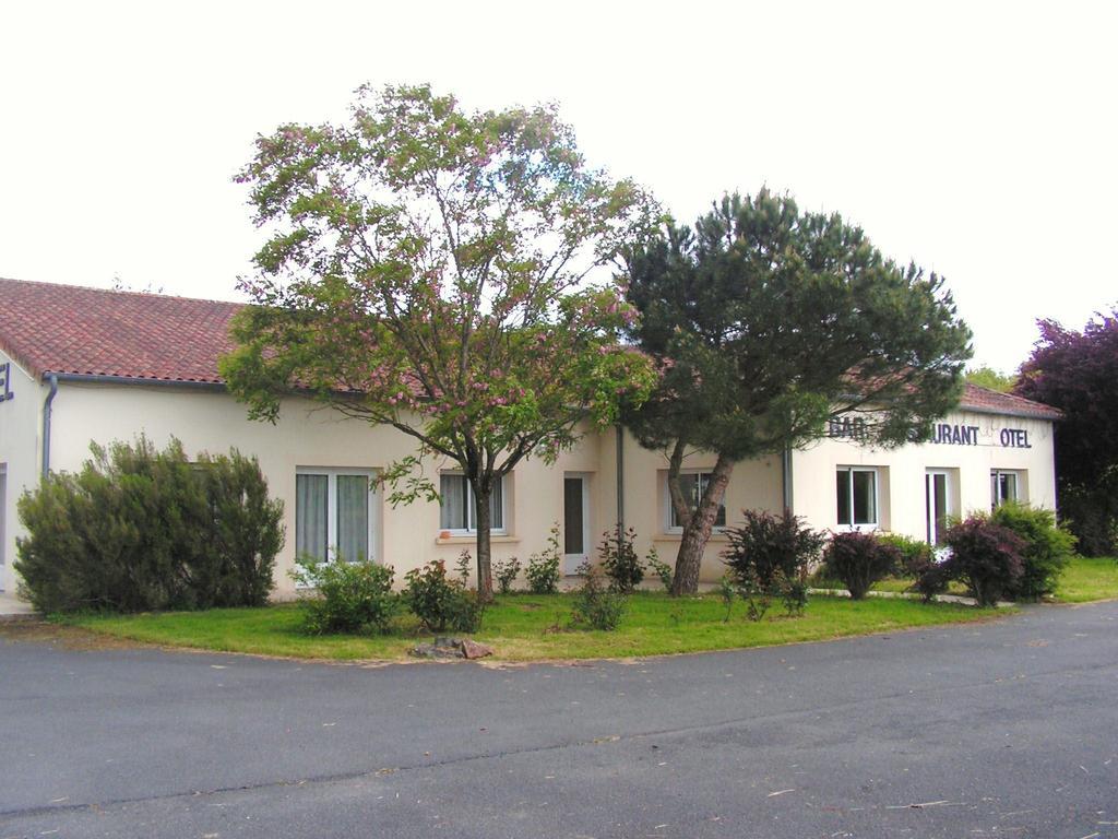 Hotel Le Bois Joli Massais Esterno foto